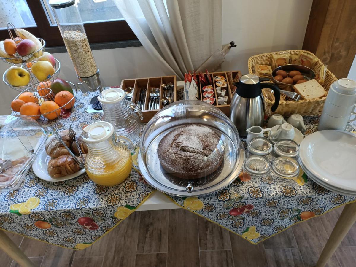 B&B Villa Salome' San Pietro Clarenza エクステリア 写真